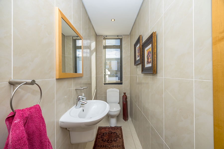 3 Bedroom Property for Sale in Sunset Beach Western Cape